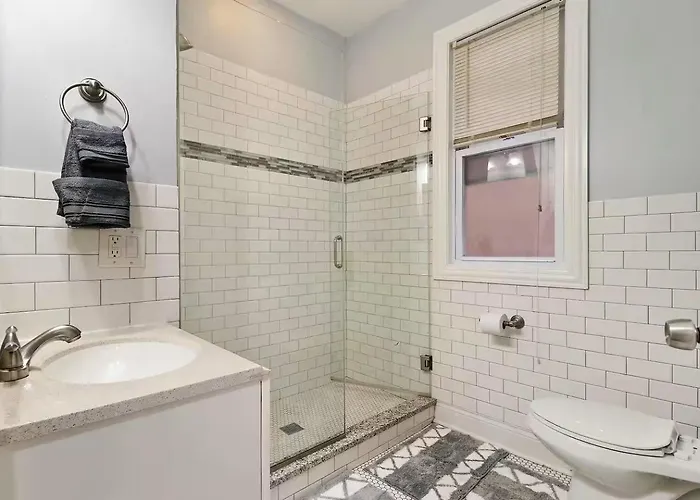 Modern 6br House Steps To Wrigleyville